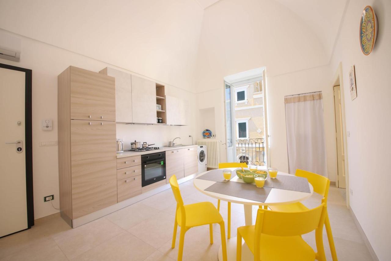 Apartamento Locazione Turistica Casa Maria Monopoli Exterior foto